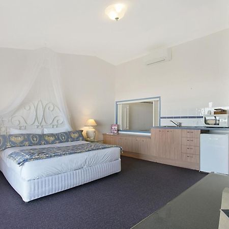 Eagle Heights Mountain Resort Room photo